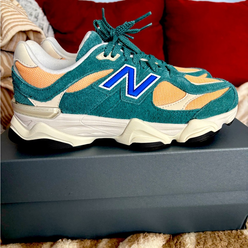 New Balance 9060 NEW